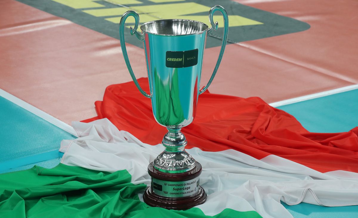 Superlega